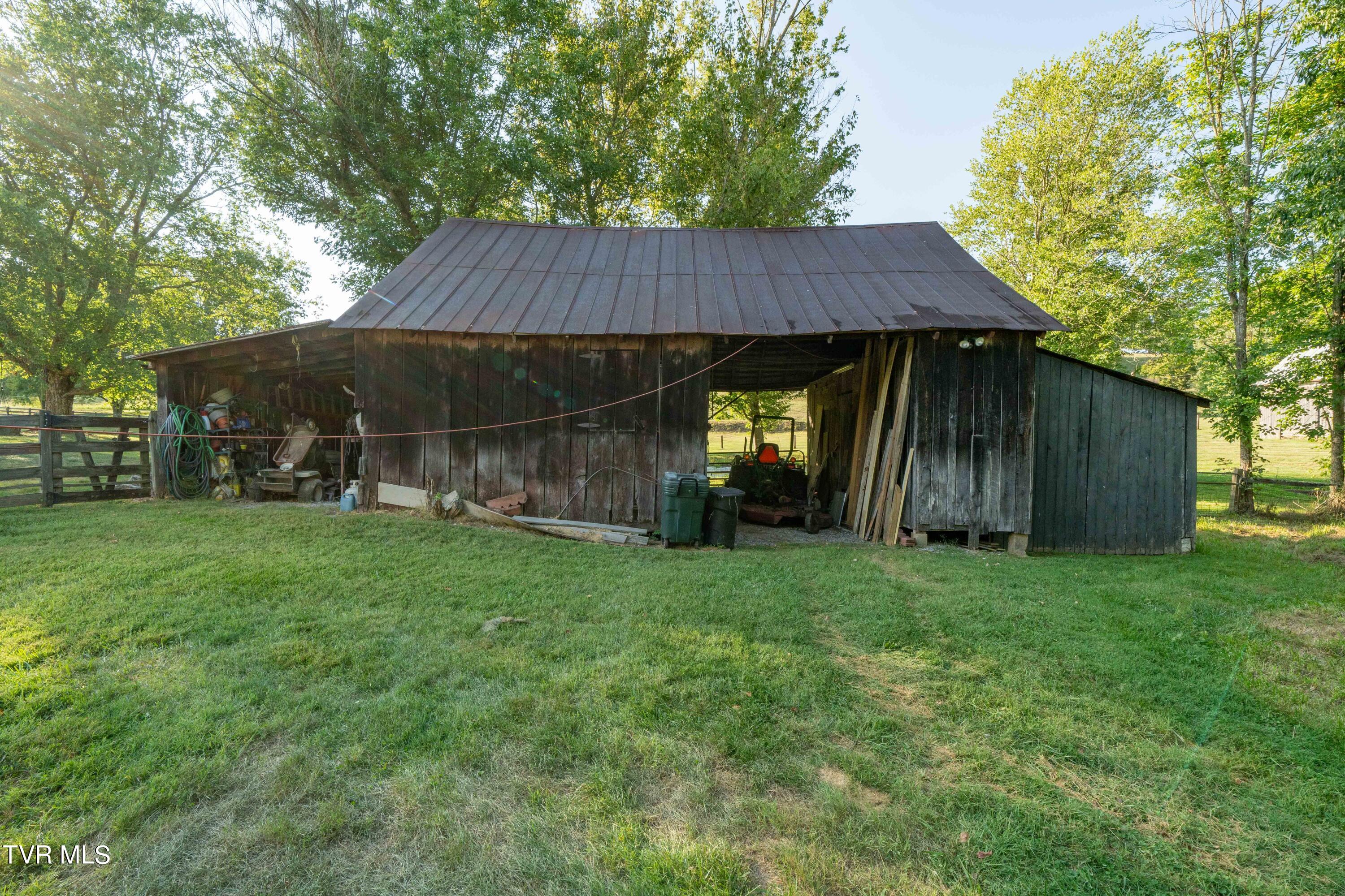 342 Glendale Road Limestone, TN 37681 - Photo 85 of 112 342 Glendale Rd (91 of 180)