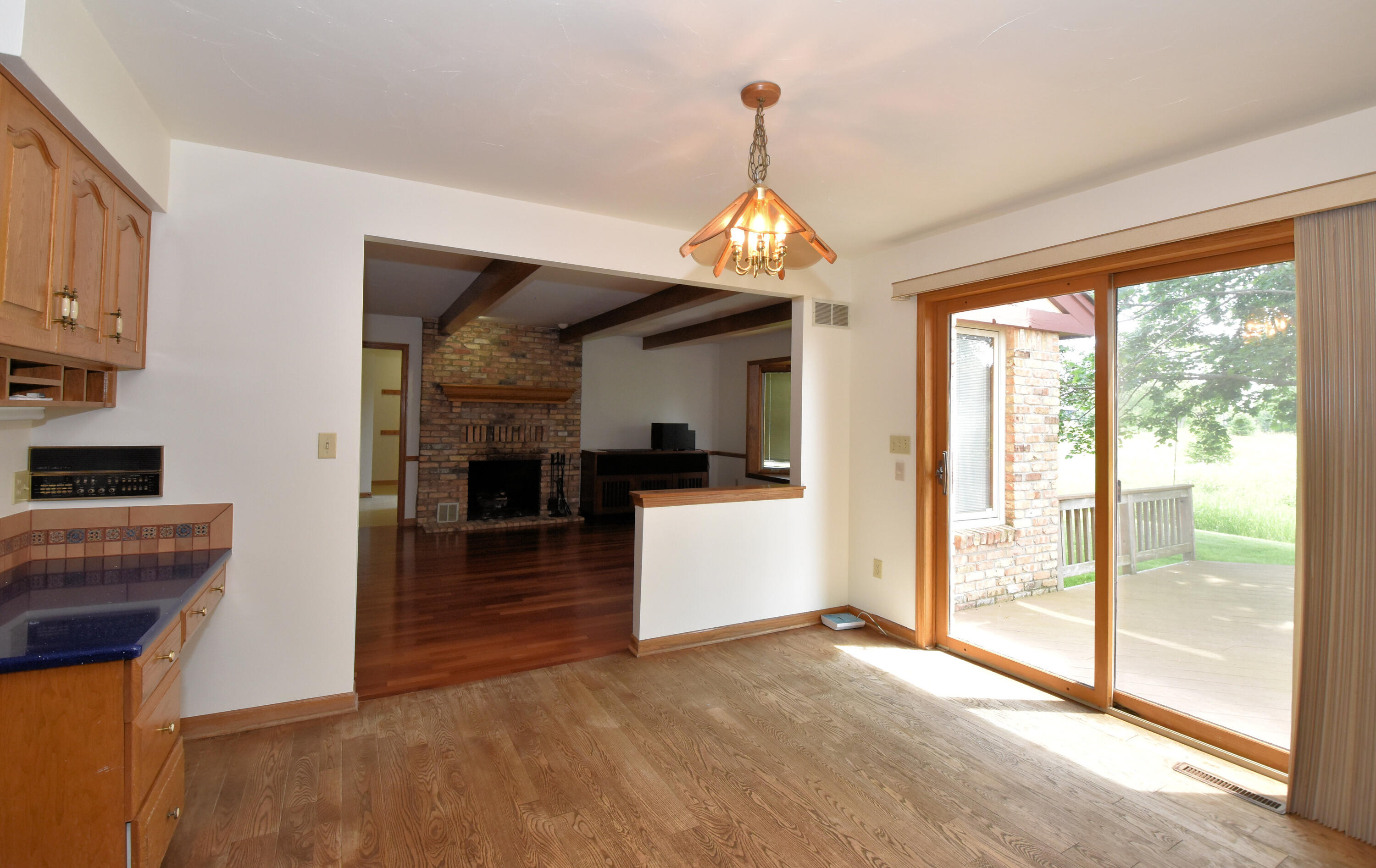 6515 Jessica Turn Caledonia, WI 53402 - Photo 18 of 59 Dinette