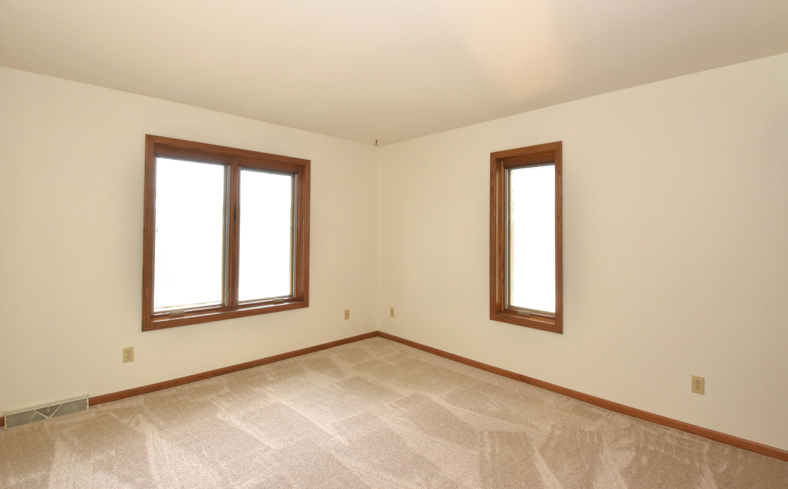 6515 Jessica Turn Caledonia, WI 53402 - Photo 37 of 59 Bedroom 4