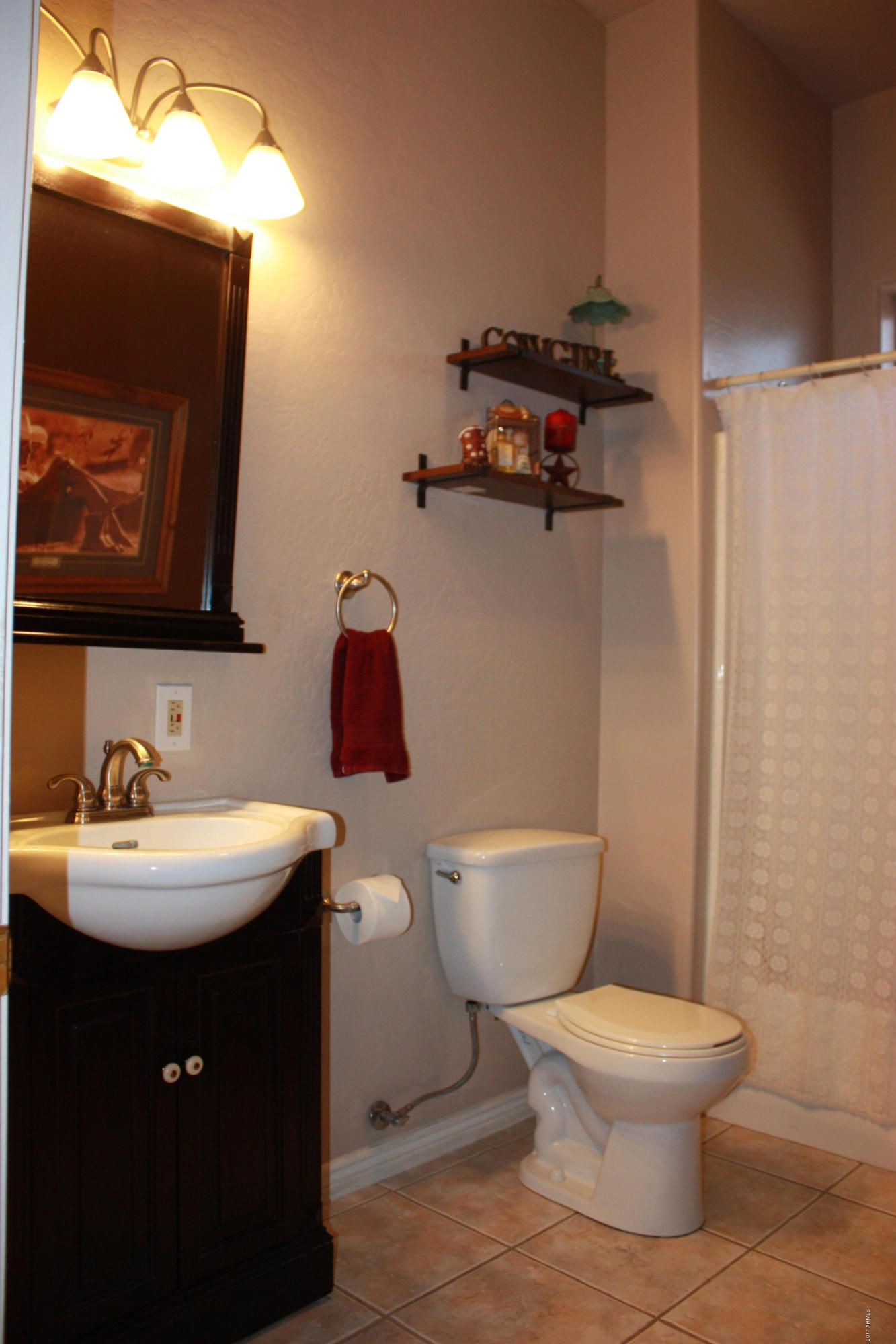 242 North Conestoga Road Apache Junction, AZ 85119 - Photo 16 of 38 1 (15)