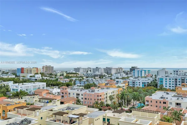 $899,000 | 90 Alton Road, Unit 1409, Miami Beach, FL 33139