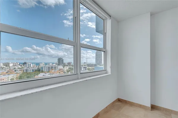 $899,000 | 90 Alton Road, Unit 1409, Miami Beach, FL 33139