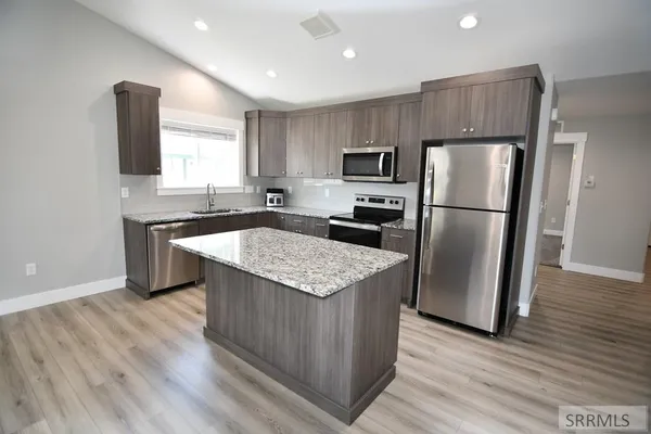 $675,000 | 195-197 2nd Street, Idaho Falls, ID 83401