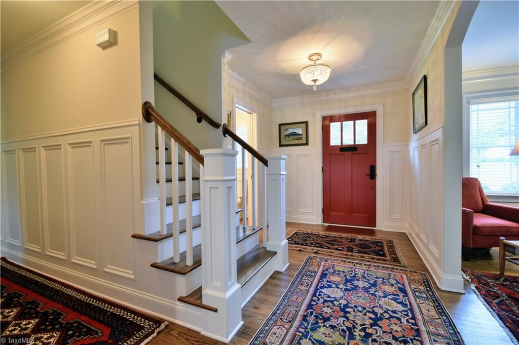 941 Avon Road Winston-Salem, NC 27104 - Photo 2 of 27 Gallery Image 2