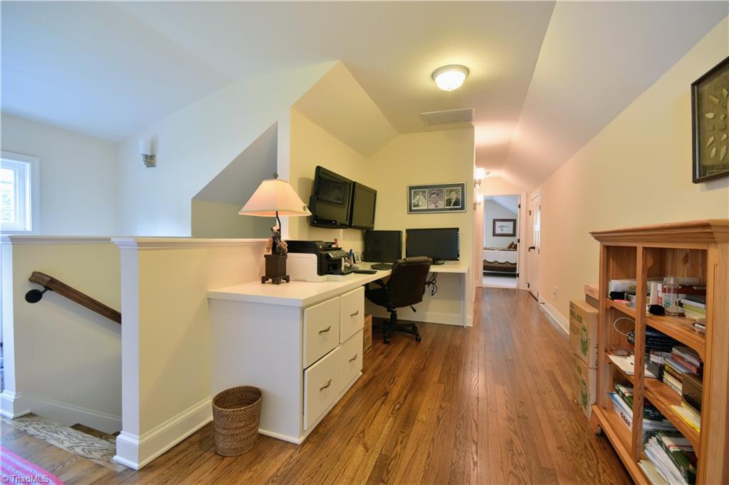941 Avon Road Winston-Salem, NC 27104 - Photo 16 of 27 Gallery Image 16