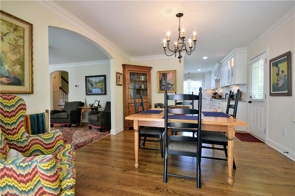 941 Avon Road Winston-Salem, NC 27104 - Photo 5 of 27 Gallery Image 5