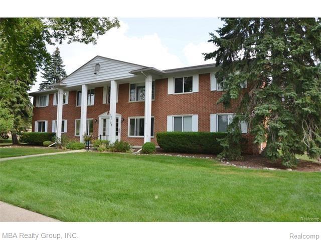 24111 Meridian Road, Unit 108 Grosse Ile, MI 48138 - Photo 1 of 9