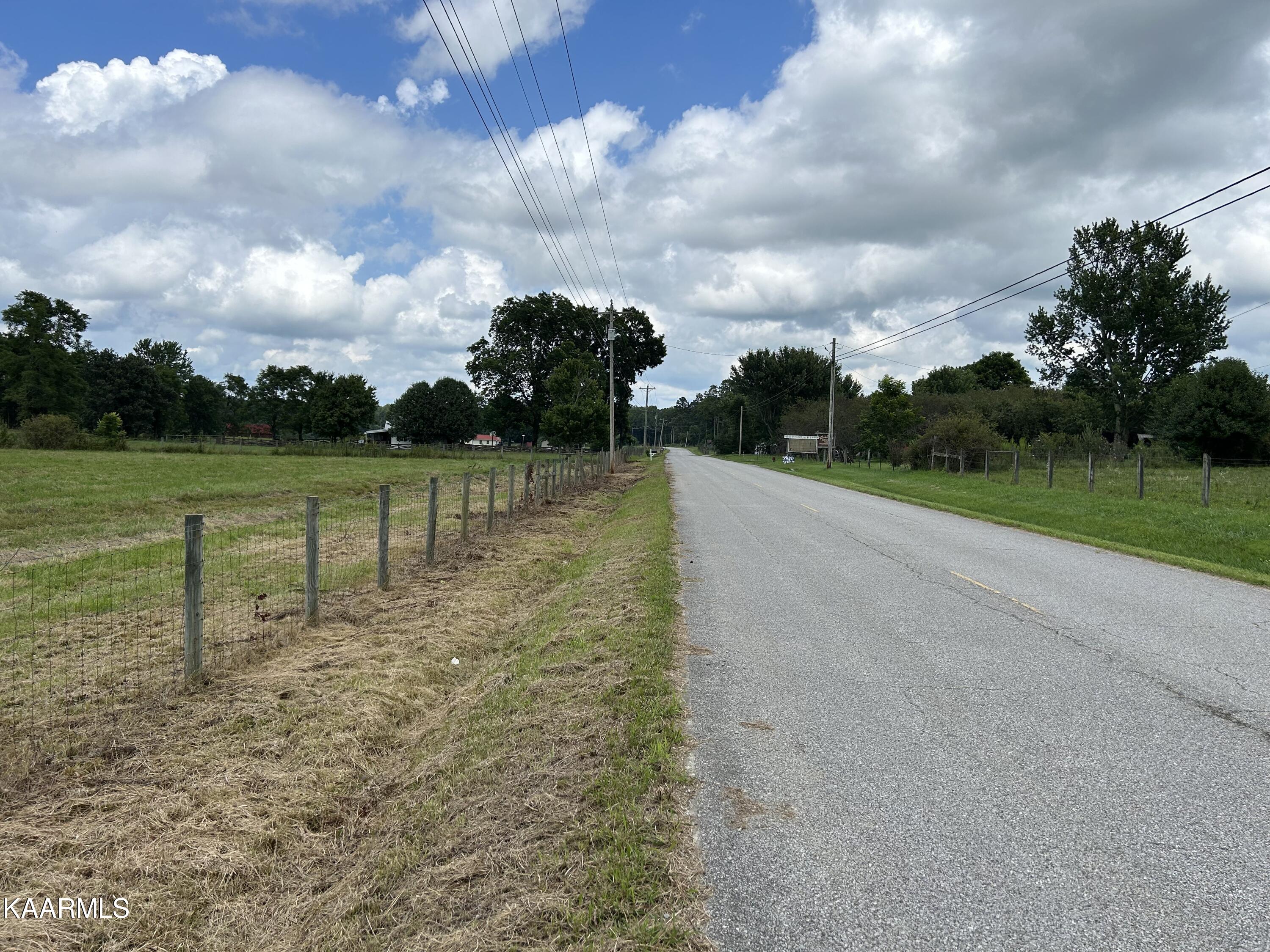 Roanoke Road Jamestown, TN 38556 - Photo 2 of 2 IMG_3017