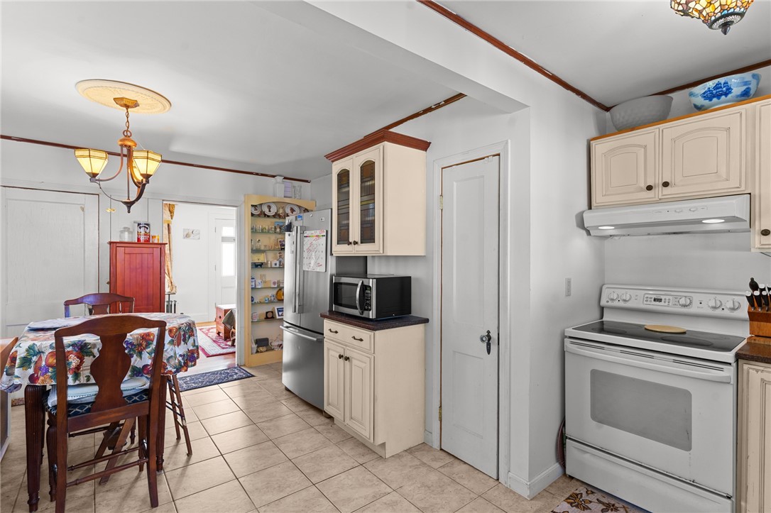 45 George Street Westerly, RI 02891 - Photo 11 of 39