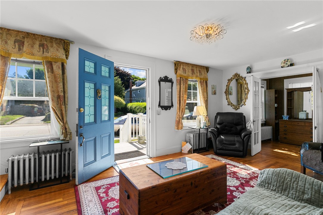 45 George Street Westerly, RI 02891 - Photo 16 of 39