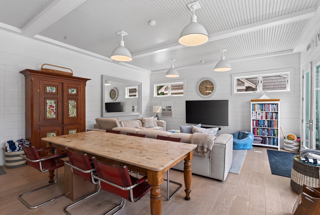 149 Litchfield Road Edgartown, MA 02539 - Photo 32 of 41 Gallery Image 32
