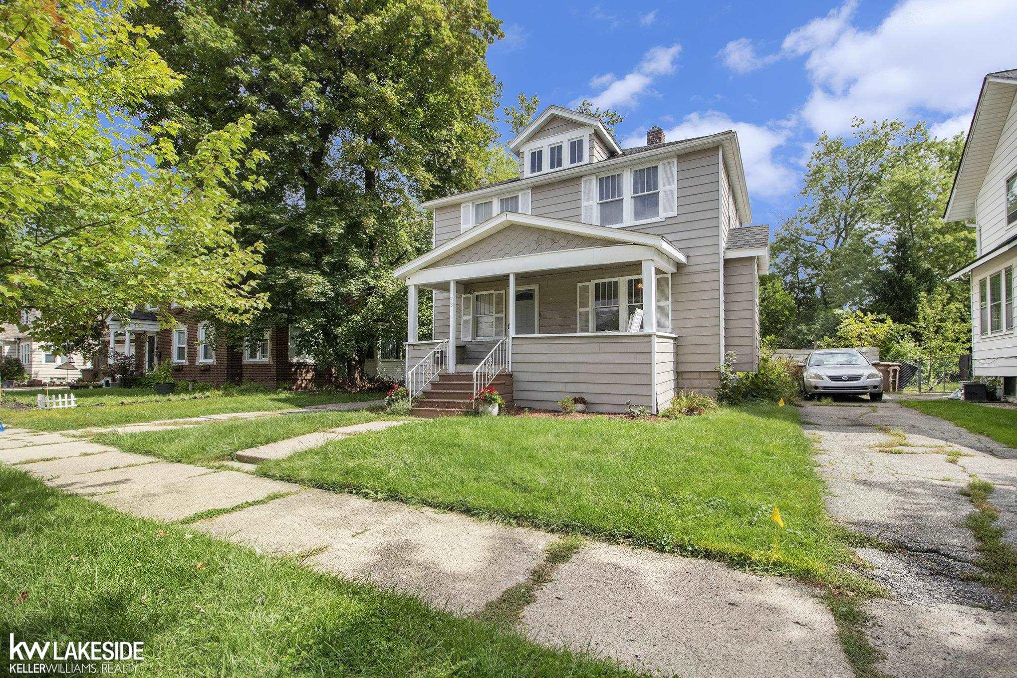73 Chippewa Road Pontiac, MI 48341 - Photo 4 of 26 50122052-3.JPG
