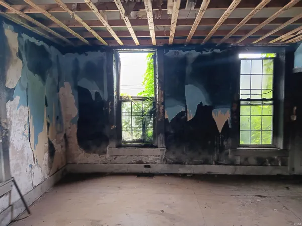 $43,500 | 402 Main Street, Bruceville, IN 47516