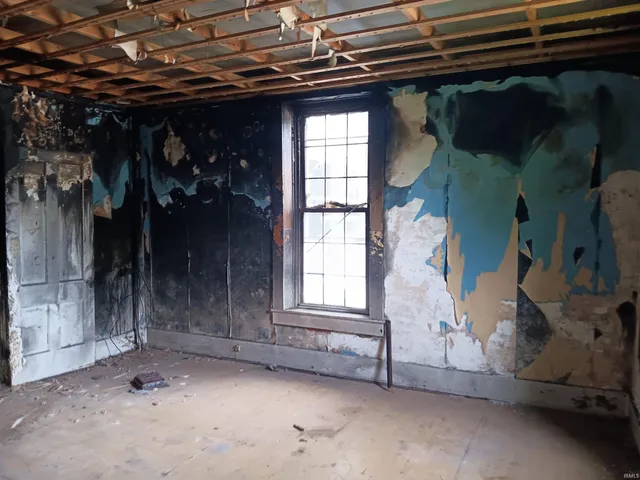 $43,500 | 402 Main Street, Bruceville, IN 47516