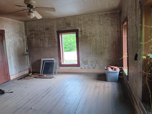 $43,500 | 402 Main Street, Bruceville, IN 47516