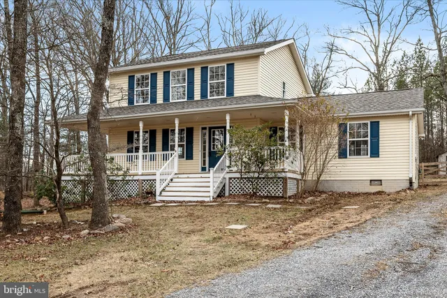 $2,350 | 209 Winchester Drive, Winchester, VA 22602