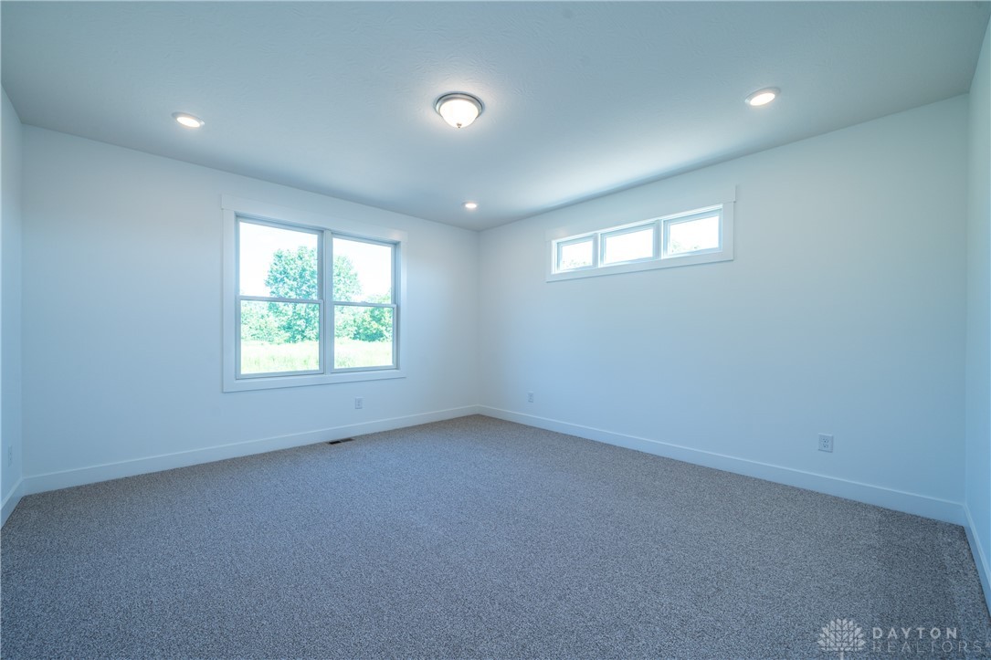 3631 Kingsgate Lane Springfield, OH 45502 - Photo 27 of 87