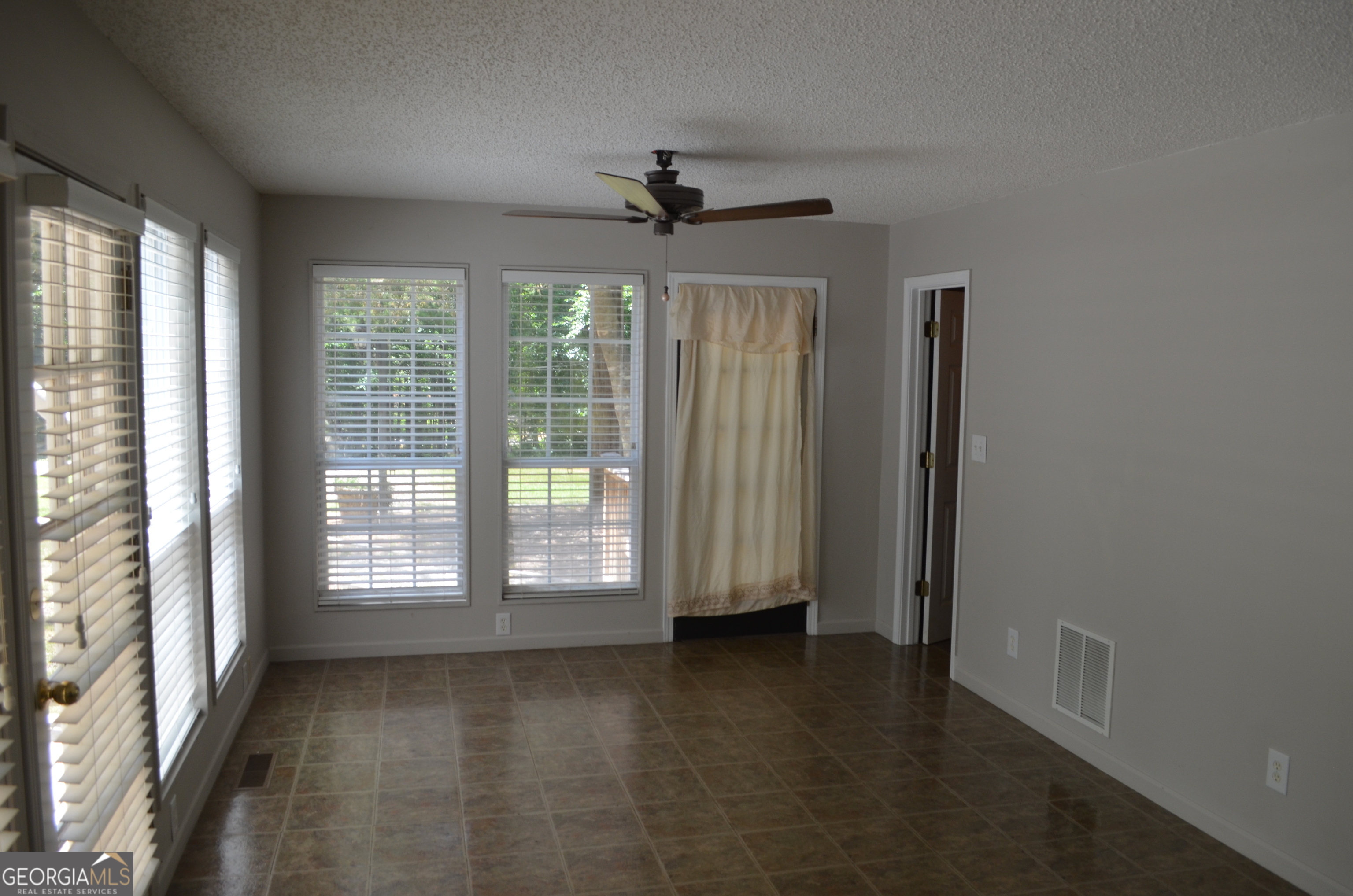 406 Covered Bridge Road Covington, GA 30016 - Photo 5 of 74