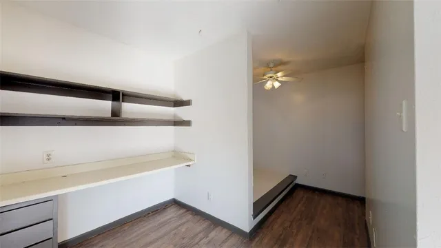 $650 | 725 Peppertree Drive, Unit 30, Bryan, TX 77801