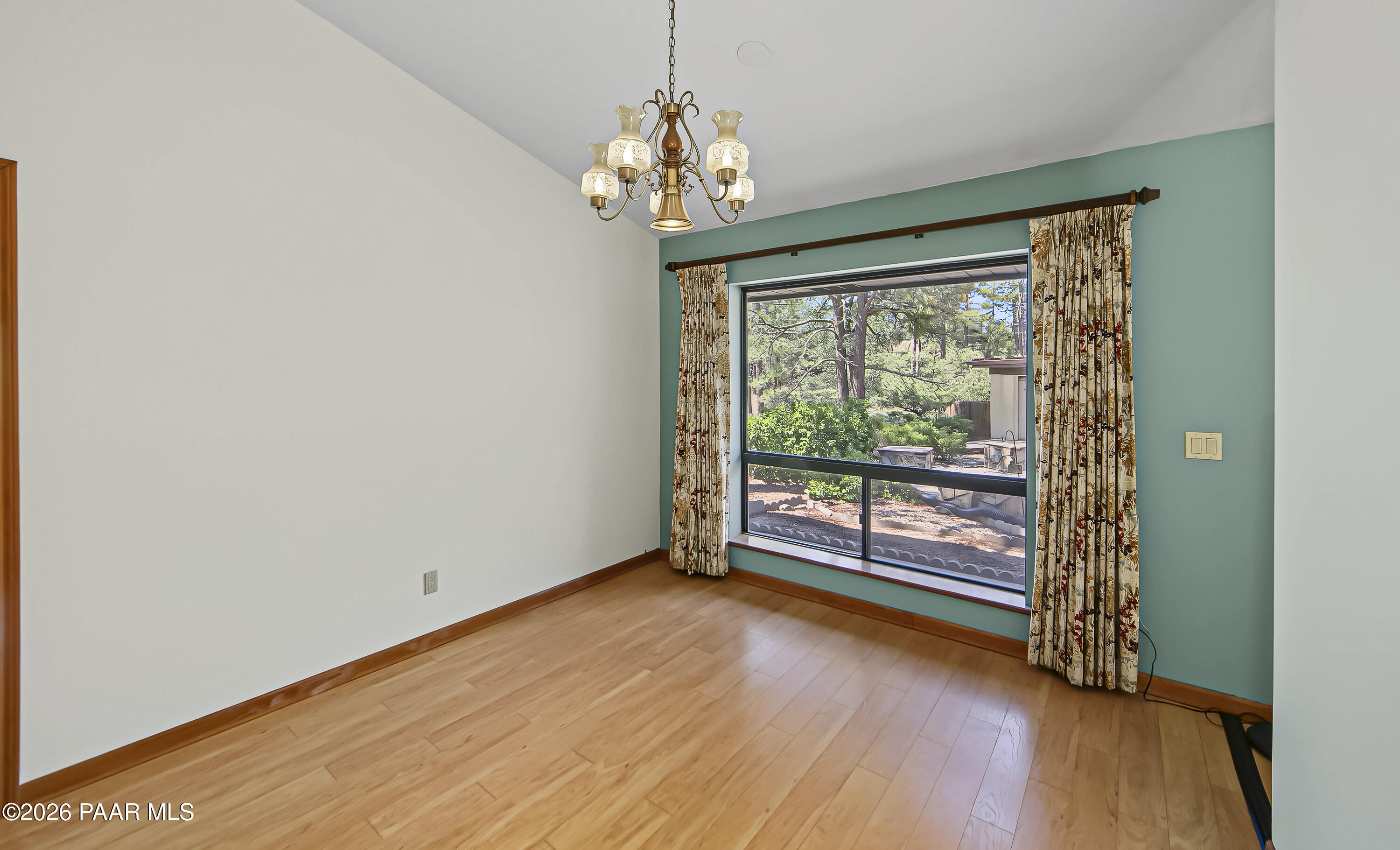 1020 Evergreen Road Prescott, AZ 86303 - Photo 15 of 44 Formal Dining
