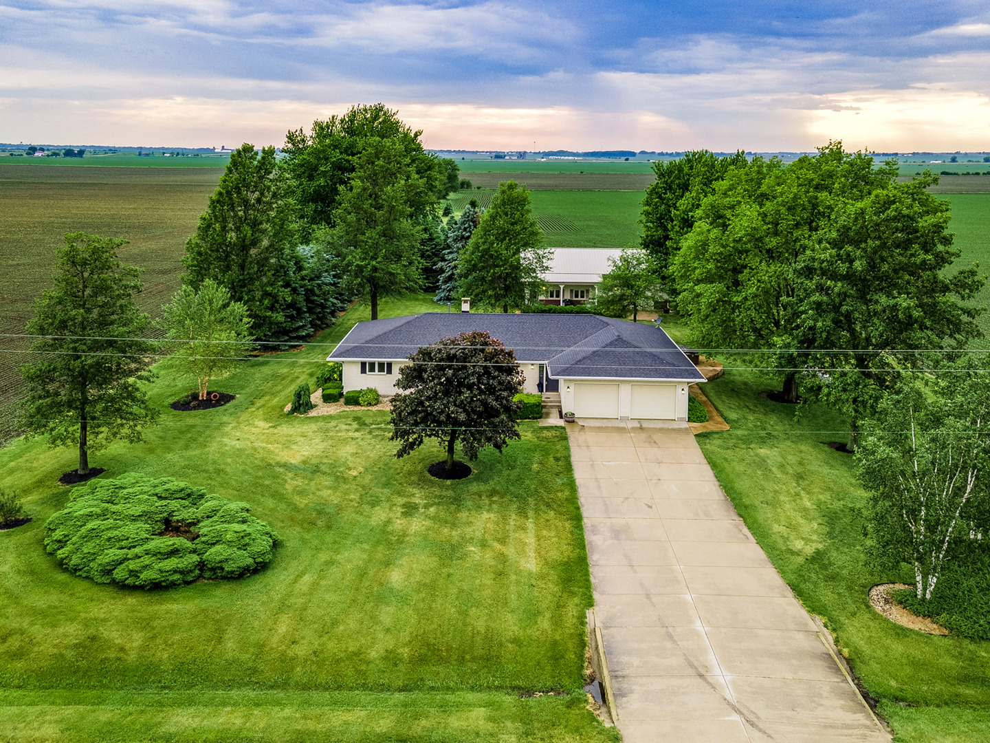 4496 South Mulford Road Rochelle, IL 61068 - Photo 50 of 52 a view of yard with green space