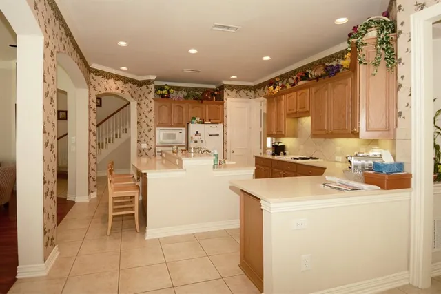 $3,200 | 8617 Orchard Hill Drive, Plano, TX 75025