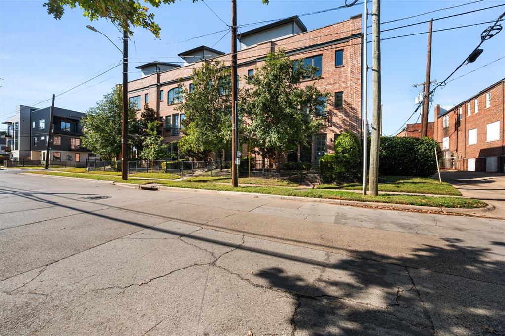 1900 Caddo Street, Unit 4 Dallas, TX 75204 - Photo 34 of 36