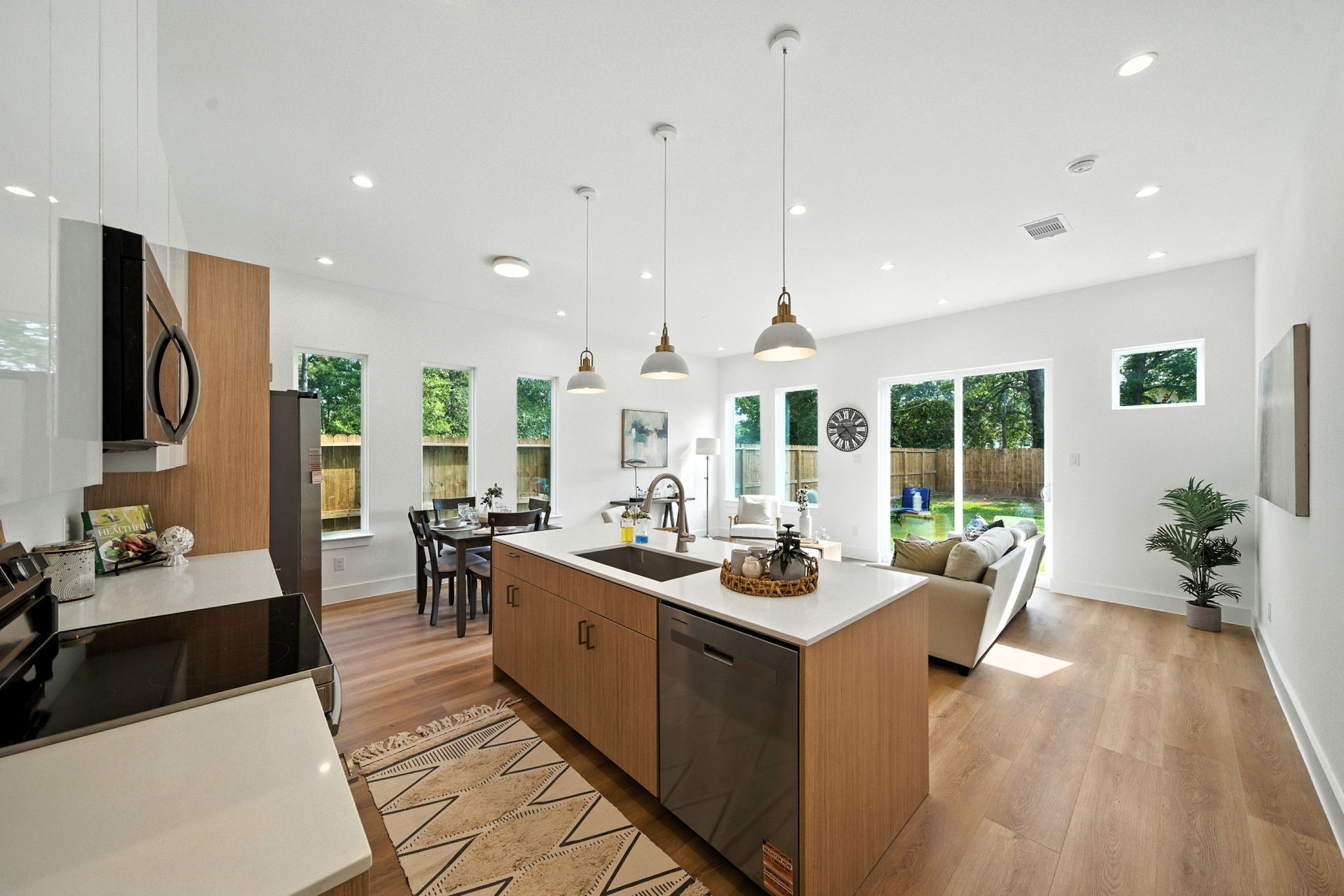 8114 Count Street Houston, TX 77028 - Photo 2 of 36 Open concept, incredibly bright and luxury finishes!