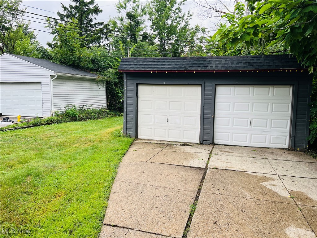 968 Whitby Road Cleveland Heights, OH 44112 - Photo 19 of 19 View of detached garage