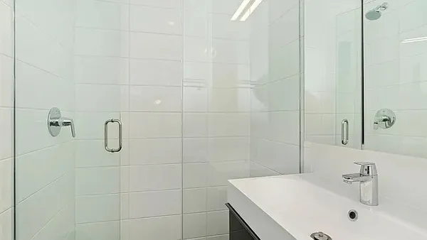 $2,400 | 1731 West Potomac Avenue, Unit 1R, Chicago, IL 60622