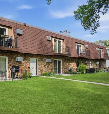 $153,000 | 2577 Pacific Drive South, Unit 305, Fargo, ND 58103