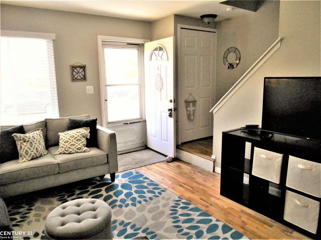 11518 Messmore Road Utica, MI 48317 - Photo 3 of 40
