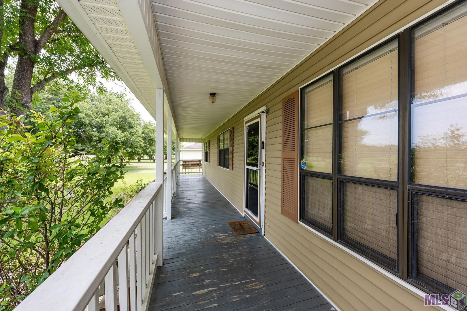 8274 Section Road Port Allen, LA 70767 - Photo 4 of 24