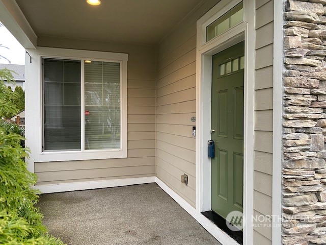 7045 Radius Loop Southeast Lacey, WA 98513 - Photo 3 of 36 Gallery Image 3