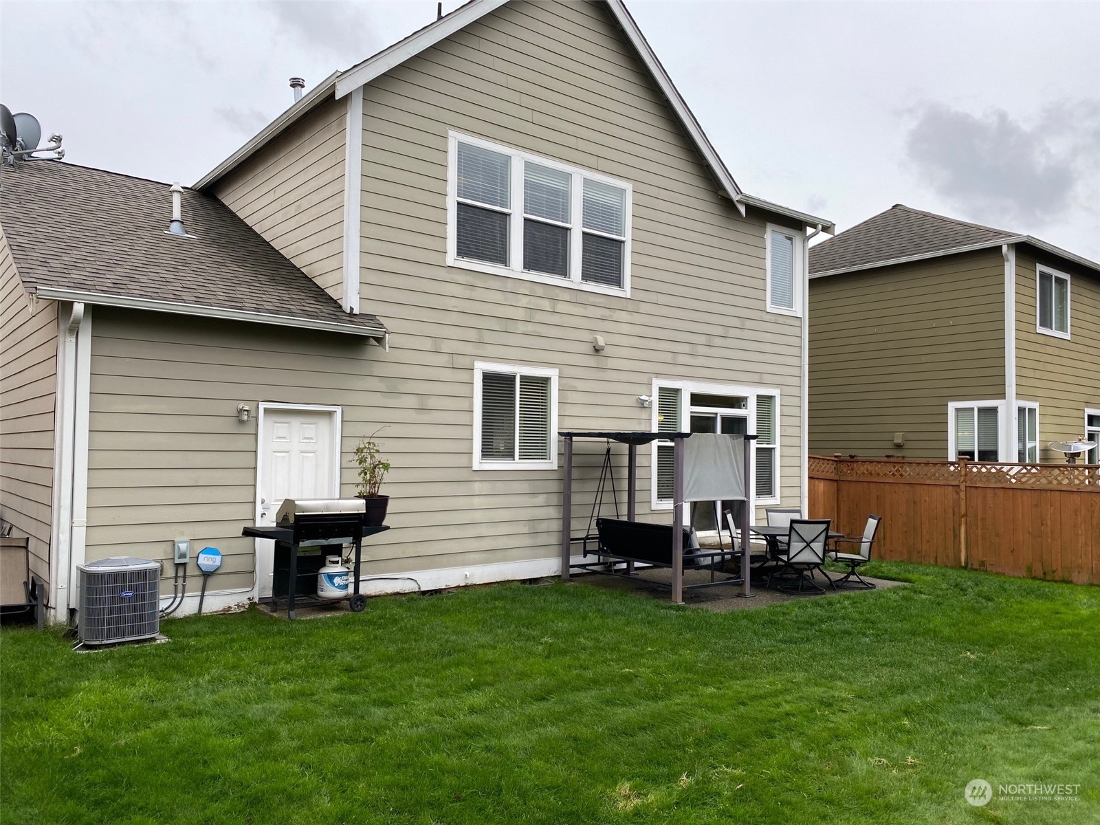 7045 Radius Loop Southeast Lacey, WA 98513 - Photo 5 of 36 Gallery Image 5