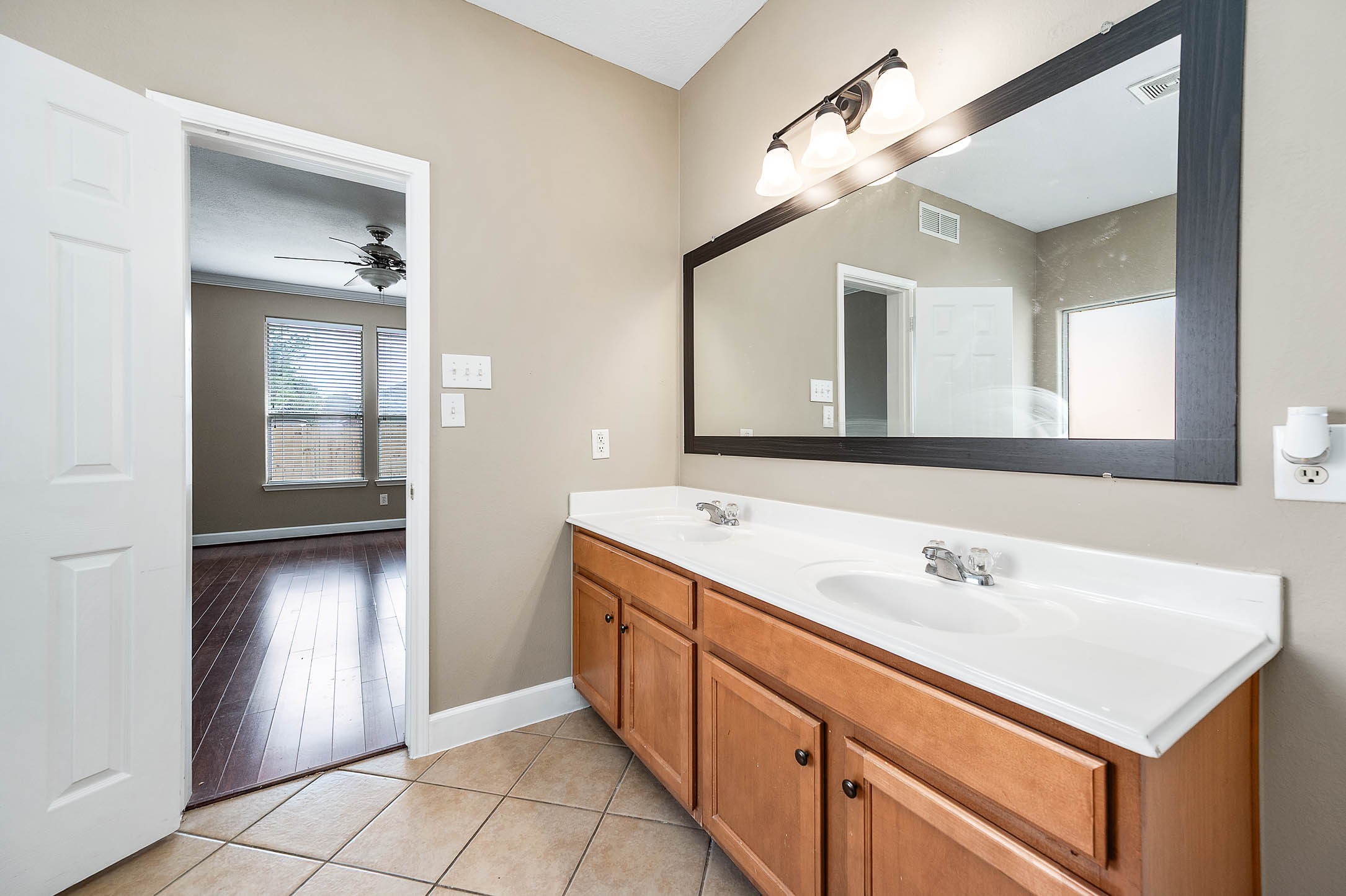 952 Crannog Way Conroe, TX 77301 - Photo 21 of 32