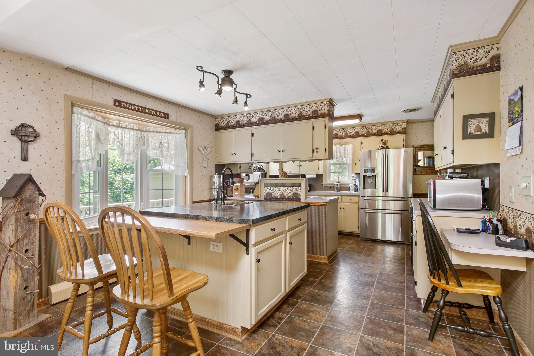 900 Black Rock Road Hanover, PA 17331 - Photo 14 of 53