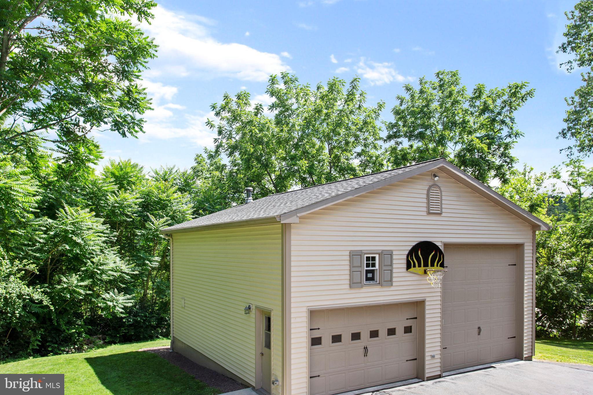 900 Black Rock Road Hanover, PA 17331 - Photo 44 of 53