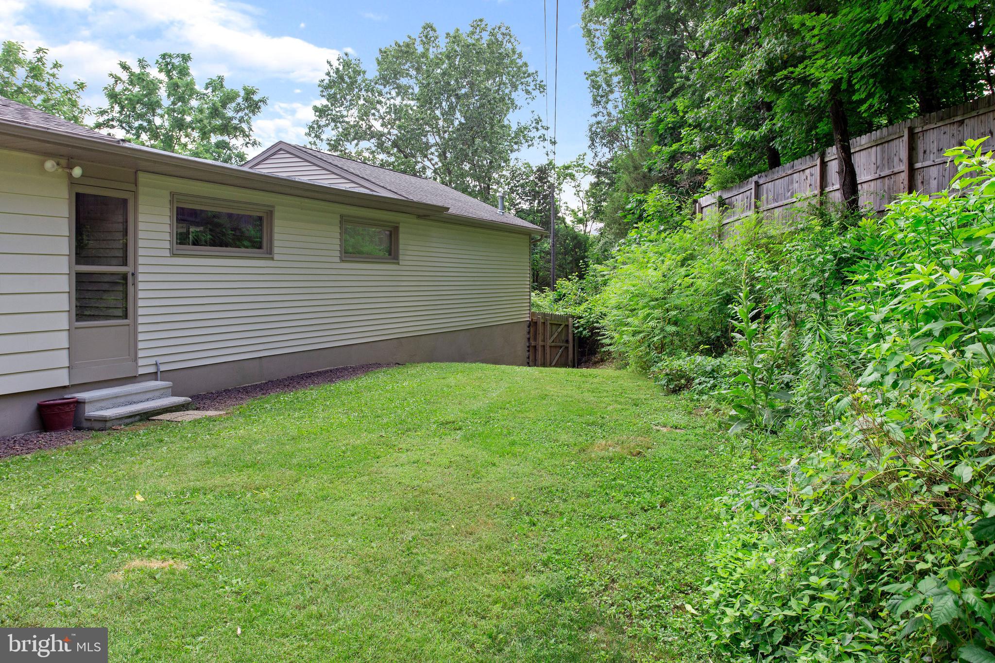 900 Black Rock Road Hanover, PA 17331 - Photo 6 of 53