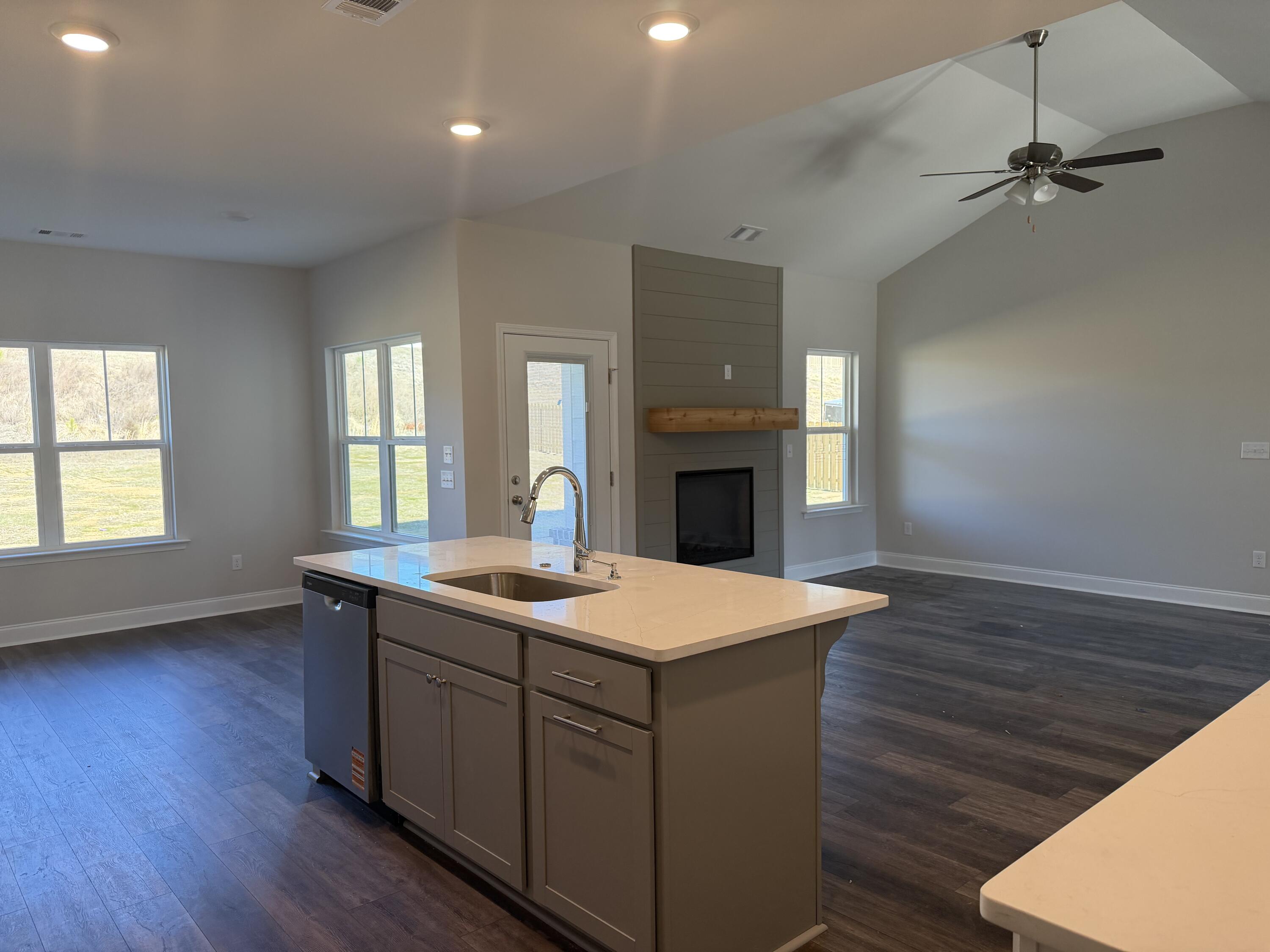 1302 Elias Street Thomson, GA 30824 - Photo 19 of 56 IMG_4033