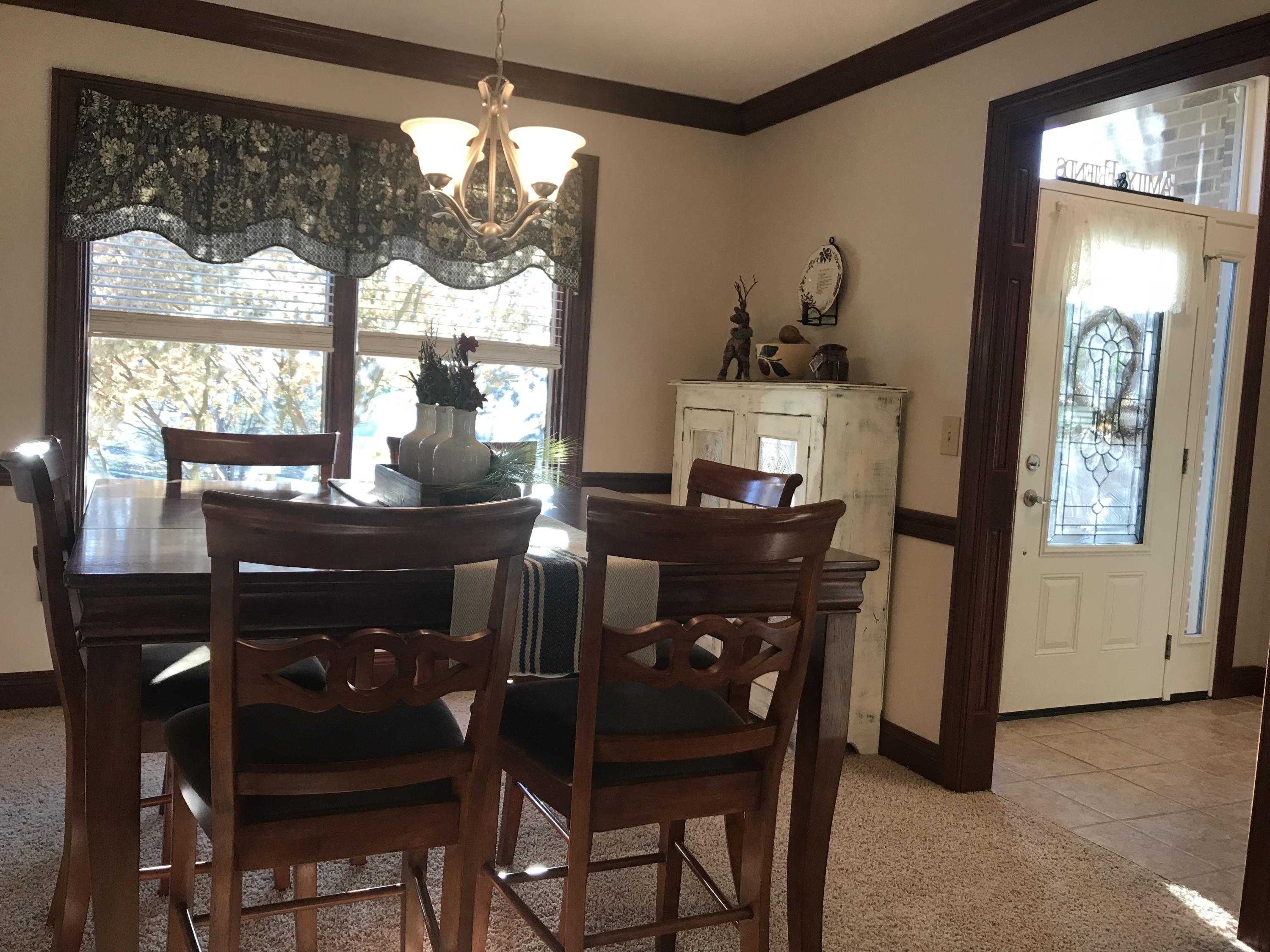 1438 Kingsgate Road Springfield, OH 45503 - Photo 11 of 45
