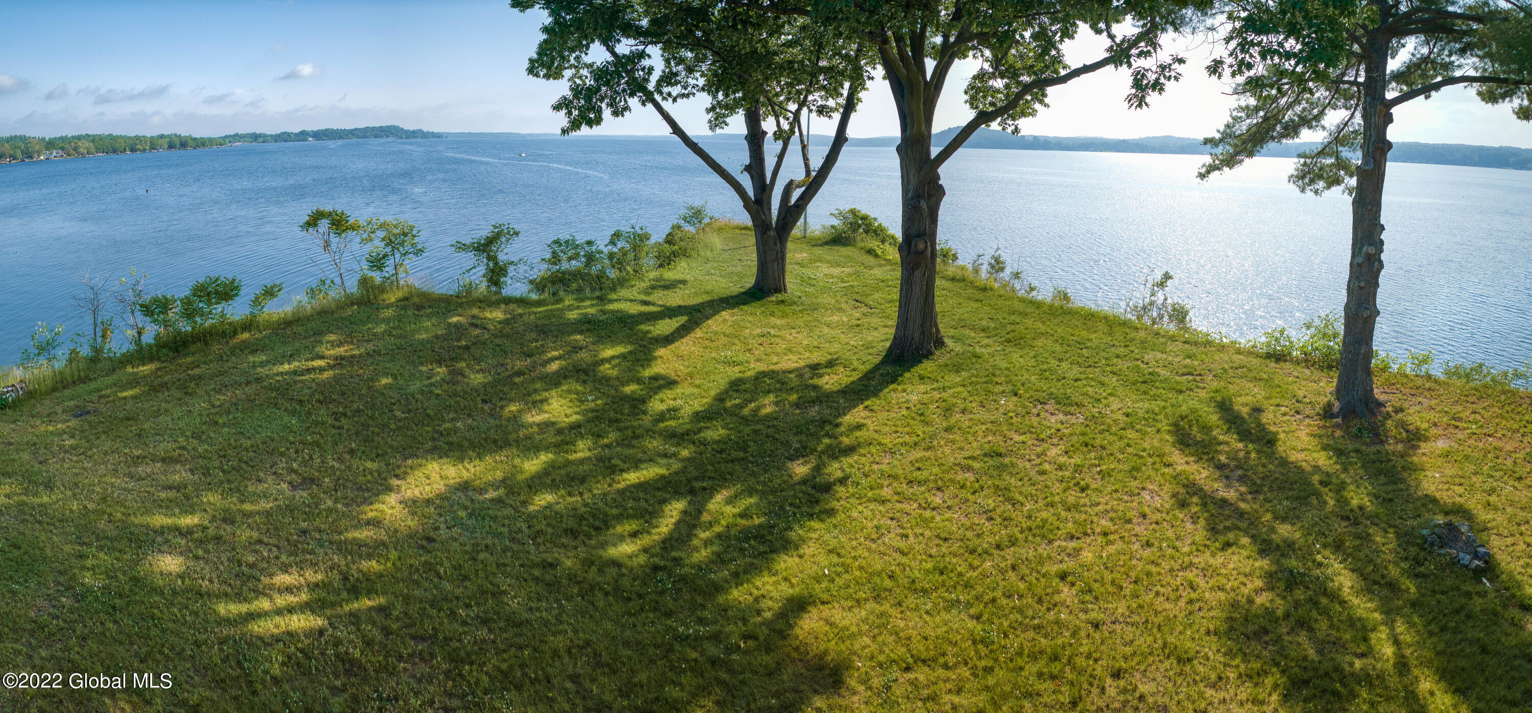Pan of the Point