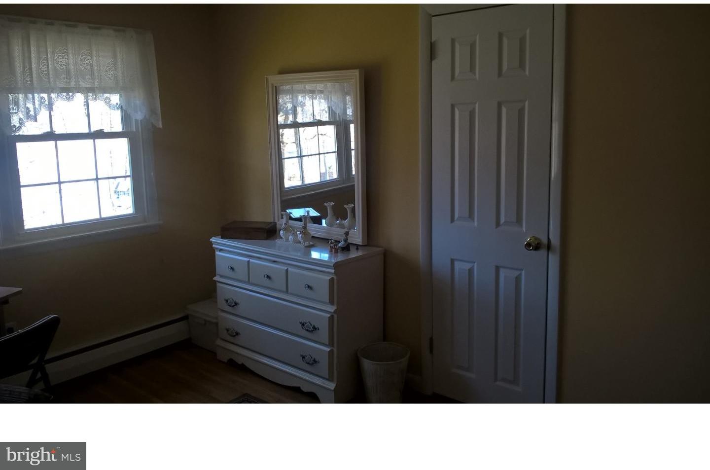 2005 Richard Road Willow Grove, PA 19090 - Photo 17 of 22 Gallery Image 17