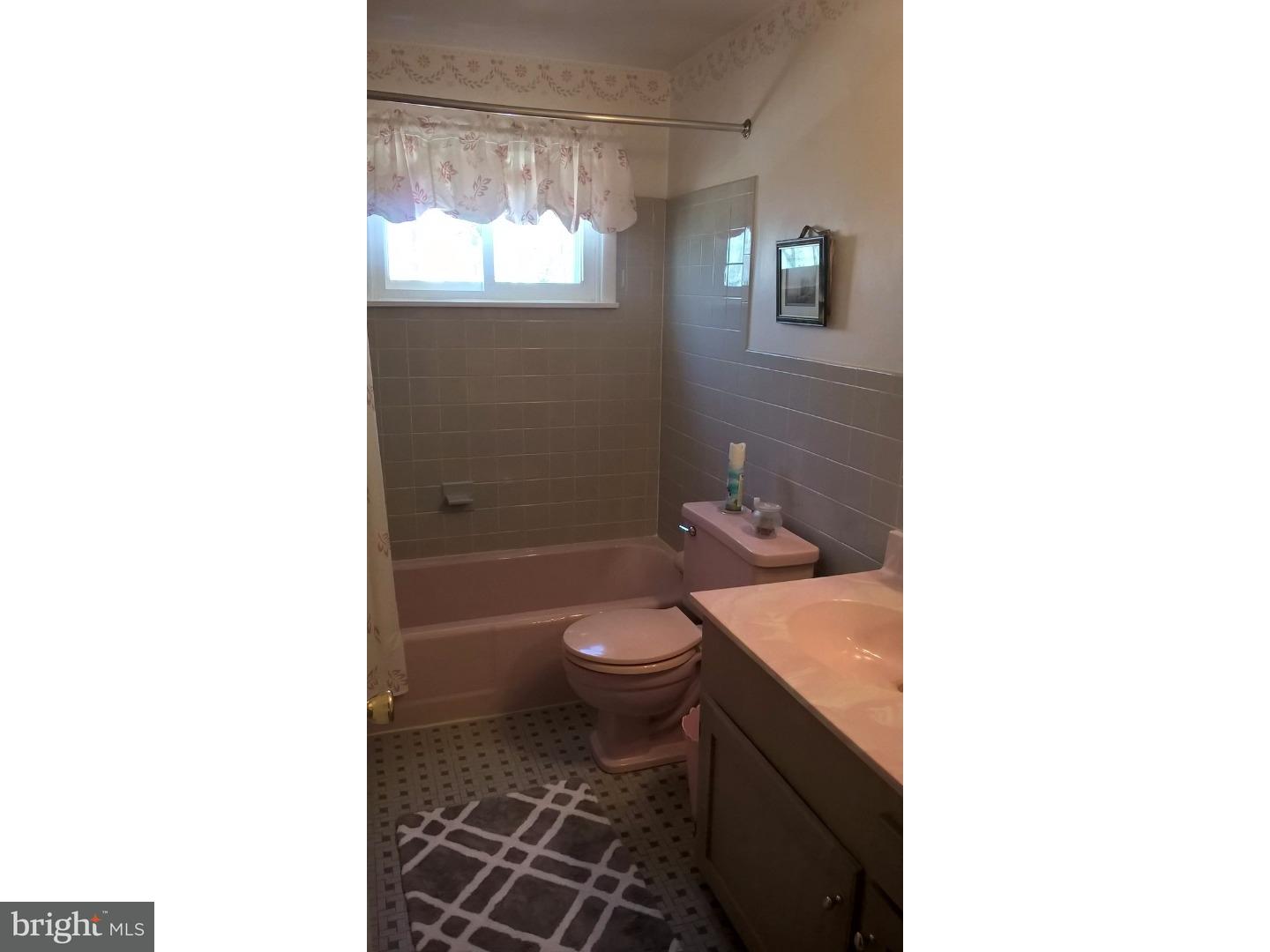 2005 Richard Road Willow Grove, PA 19090 - Photo 18 of 22 Gallery Image 18