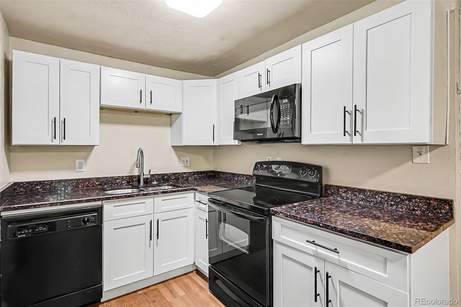 875 South Quebec Street, Unit 24 Denver, CO 80247 - Photo 13 of 26
