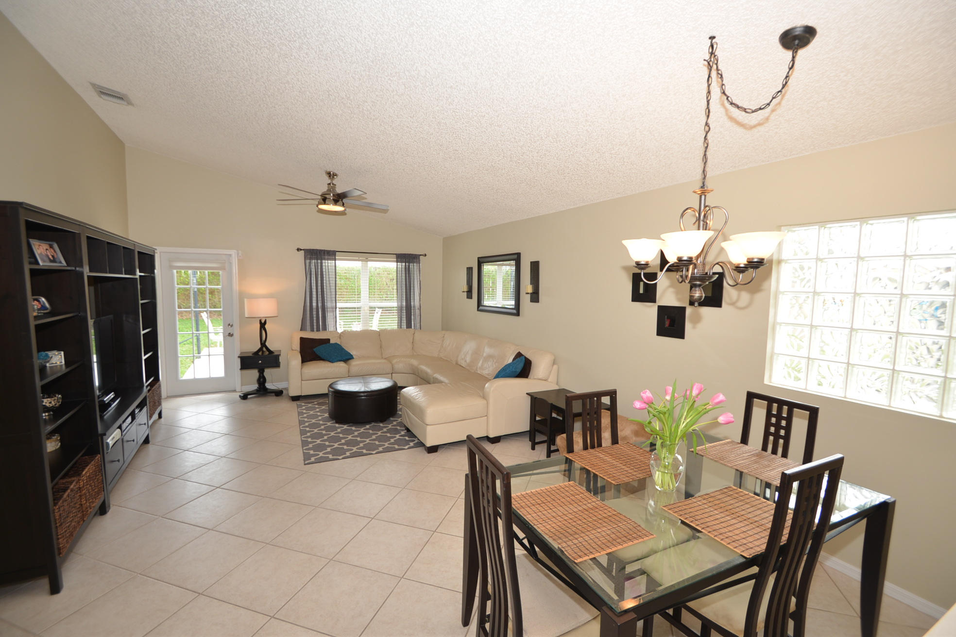 1041 Fosters Mill Road Boynton Beach, FL 33436 - Photo 6 of 20 DSC_8666