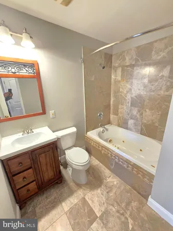 $2,500 | 112 North Luzerne Avenue, Baltimore, MD 21224