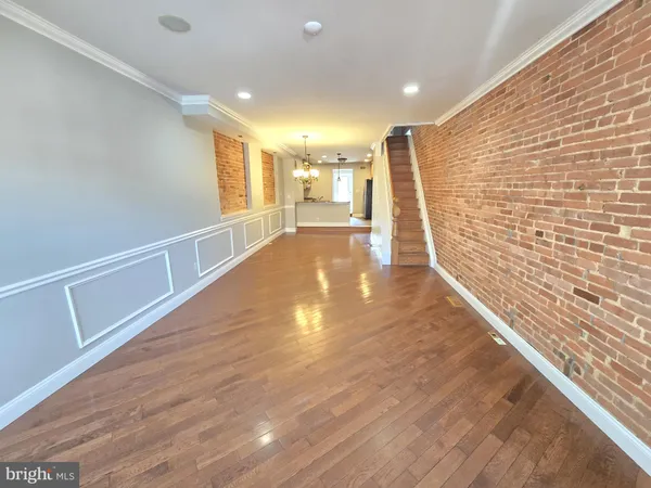 $2,500 | 112 North Luzerne Avenue, Baltimore, MD 21224