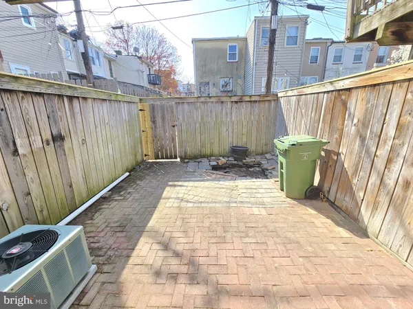 $2,500 | 112 North Luzerne Avenue, Baltimore, MD 21224
