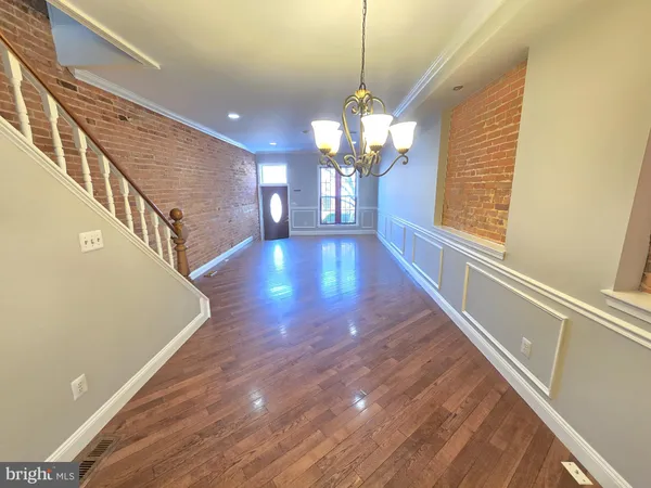 $2,500 | 112 North Luzerne Avenue, Baltimore, MD 21224